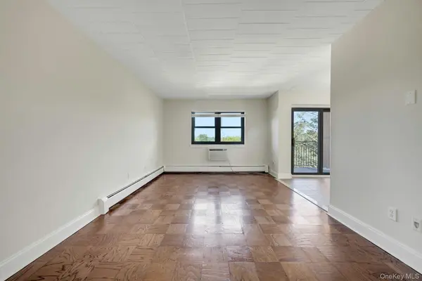 505 White Plains RD #4H, Eastchester, NY 10709