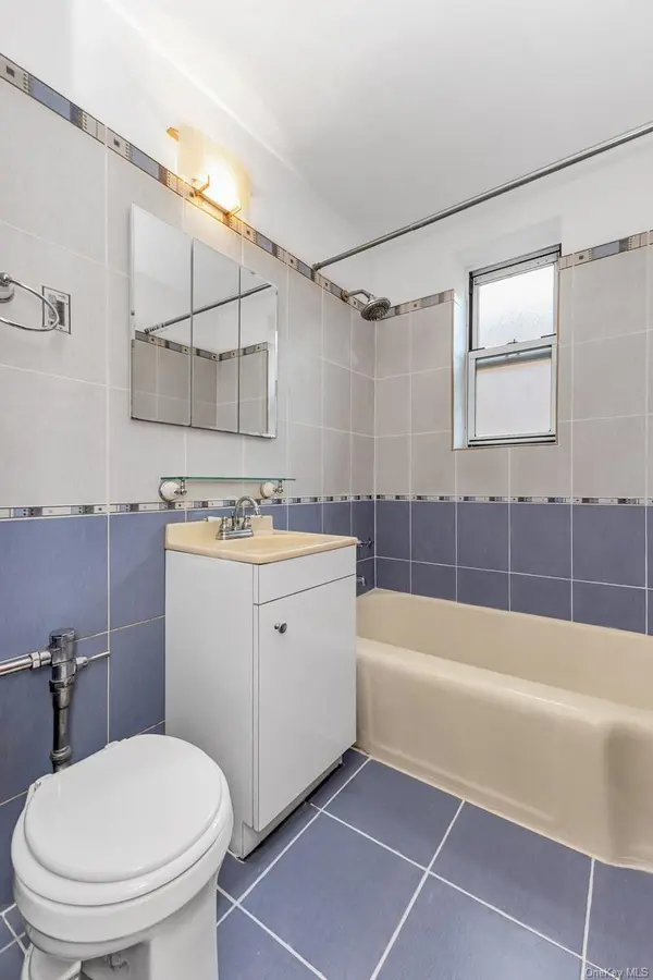 105-25 67th Road #4A, Forest Hills, NY 11375