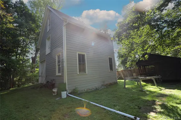 12-16 Lounsbury PL, Kingston, NY 12401
