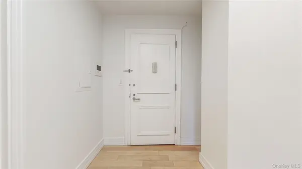 64-05 Yellowstone BLVD #409S, Forest Hills, NY 11279