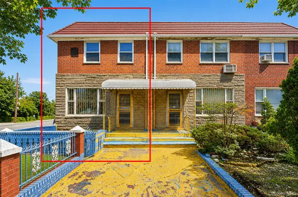 153-36 Booth Memorial AVE, Flushing, NY 11355