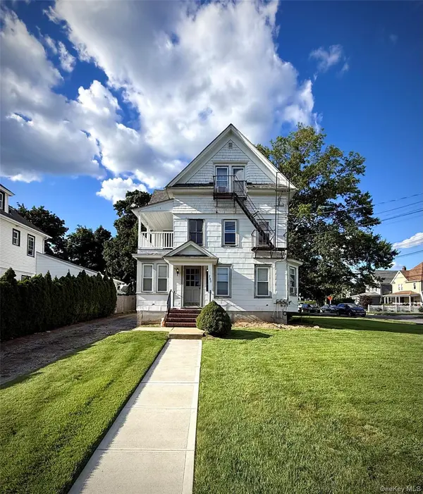 280 Pine Street, Freeport, NY 11520