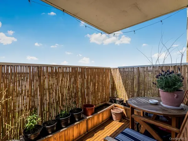 920 Metcalf AVE #14J, Bronx, NY 10473