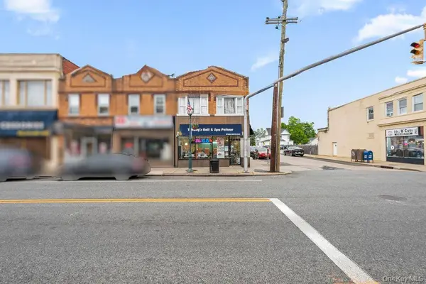 120 Rockaway AVE, Valley Stream, NY 11580