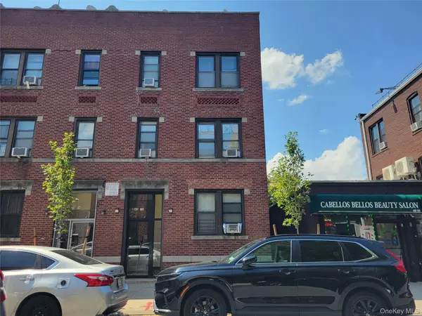 40-12 67th ST, Woodside, NY 11377