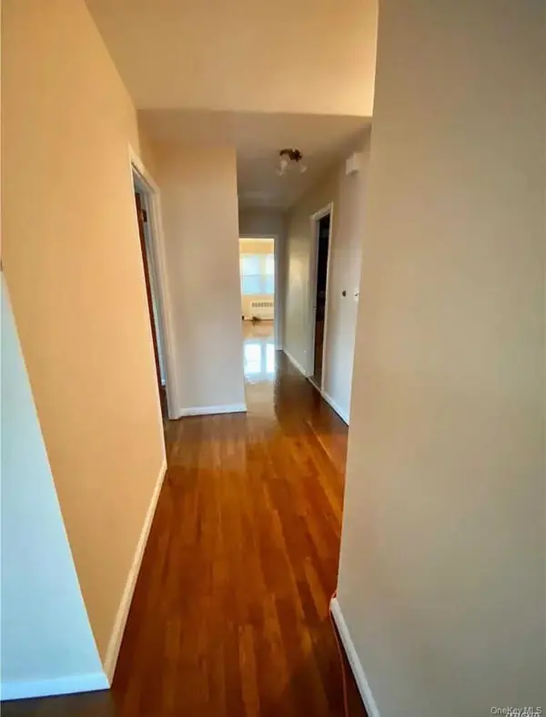 150-44 17 Th Ave, Whitestone, NY 11357