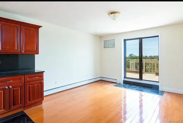 54-14 111TH ST, Corona, NY 11368