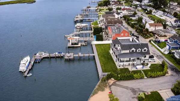 1 North DR, Baldwin Harbor, NY 11510