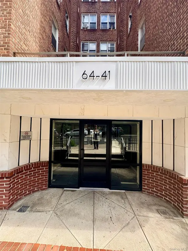 64-41 Saunders ST #605, Rego Park, NY 11374