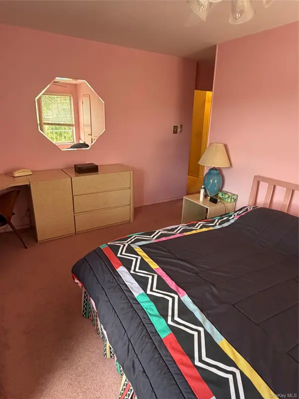 84-39 Apt 4L 153 Ave AVE #4L, Howard Beach, NY 11414