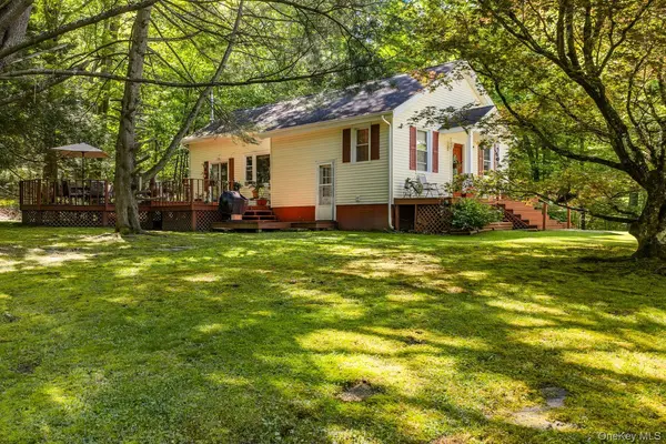 370 Starlight RD, Monticello, NY 12701