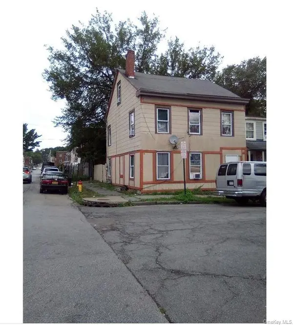 56 Van Ness ST, Newburgh, NY 12550