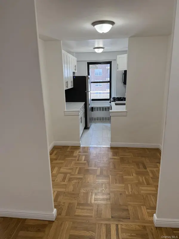 123-40 83 AVE #11E, Kew Gardens, NY 11435