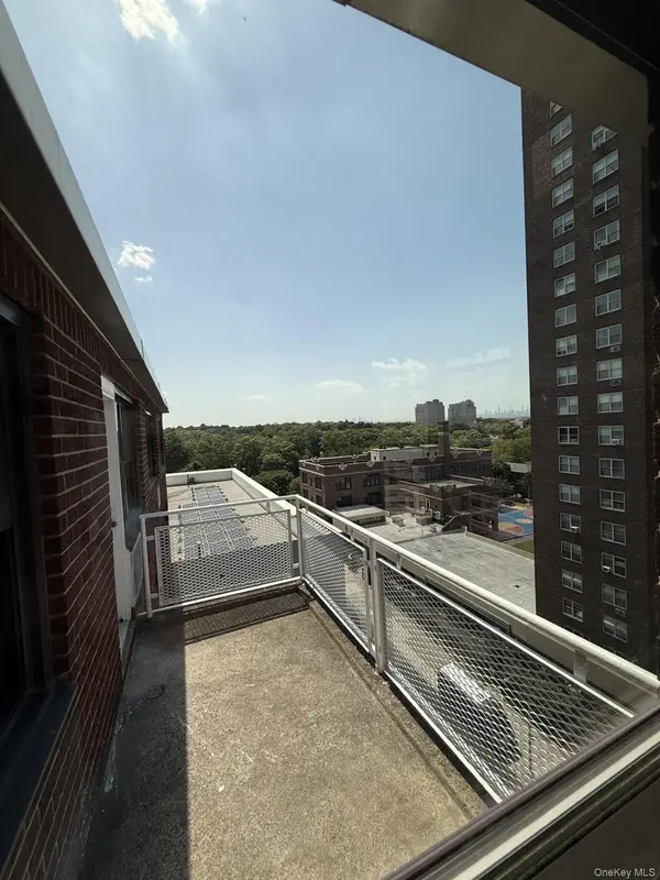 123-40 83 AVE #11E, Kew Gardens, NY 11435