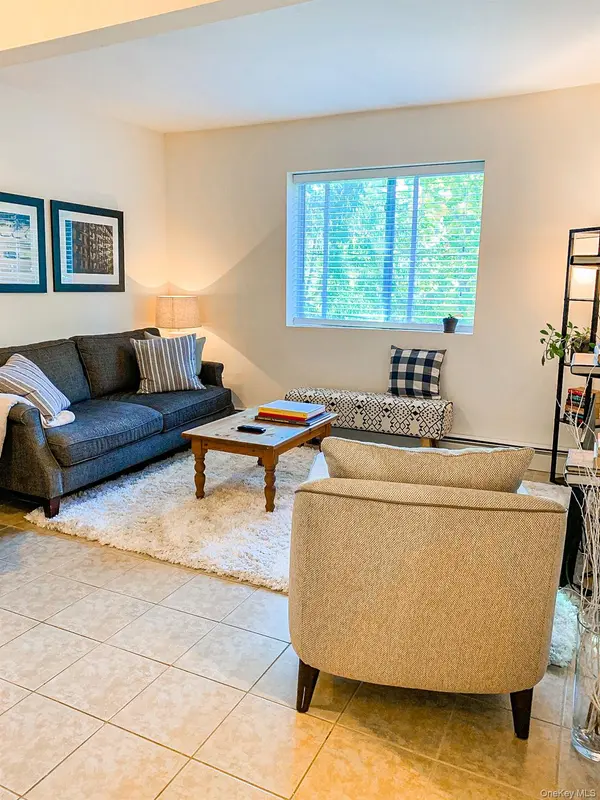 23 Pearl ST #8, Livingston Manor, NY 12758
