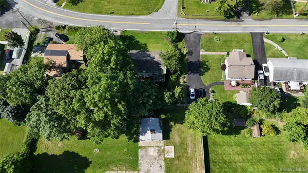 72 Lake Region BLVD, Monroe, NY 10950