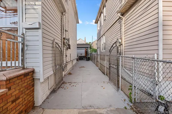 10723 86th ST, Ozone Park, NY 11417