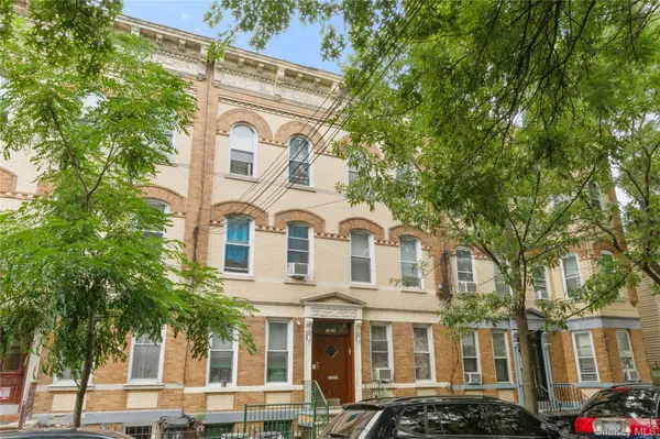 1822 Putnam AVE, Ridgewood, NY 11385