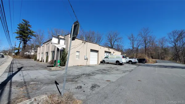 2420 State Route 52, Pine Bush, NY 12566