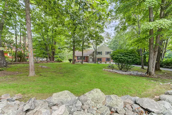 30 Pine Hill RD, Highland Mills, NY 10930
