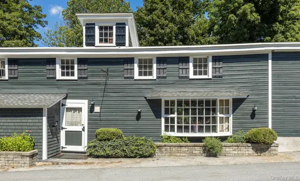 97 Hunns Lake RD #3, Stanfordville, NY 12581