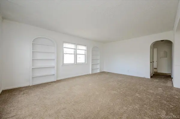 364 E Broadway #middle, Long Beach, NY 11561
