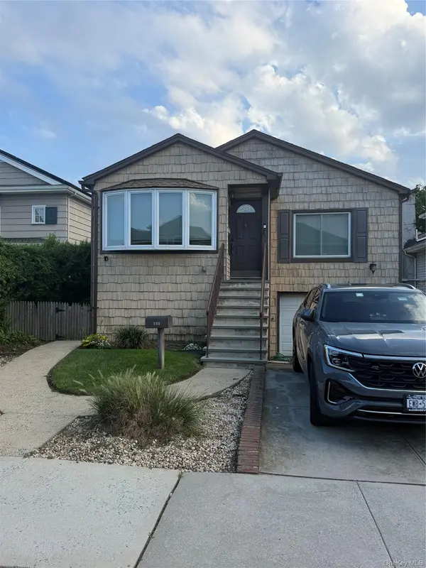 354 E Beech ST, Long Beach, NY 11561