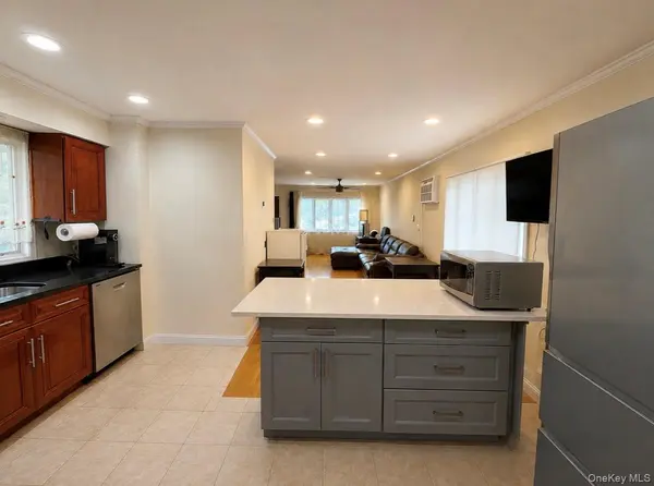 201-10 26th AVE, Bayside, NY 11360