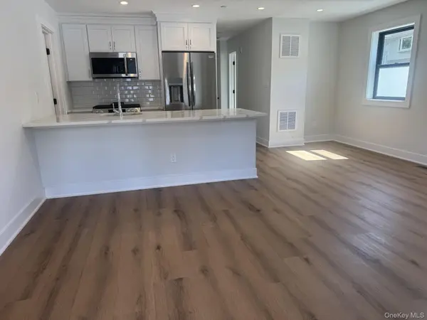 161 Union AVE #15, Lynbrook, NY 11563