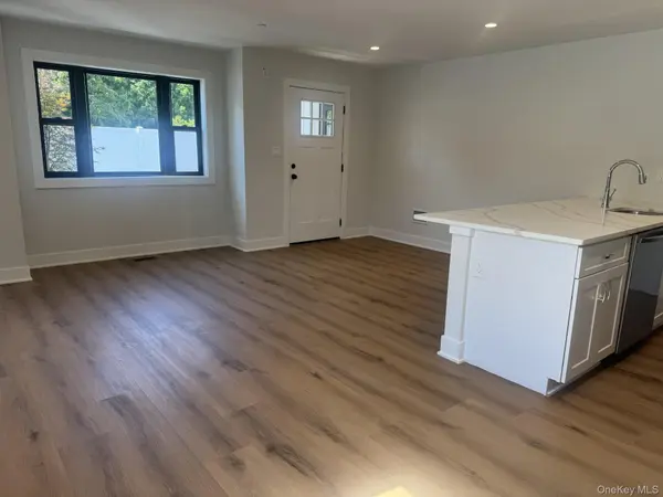 161 Union AVE #15, Lynbrook, NY 11563
