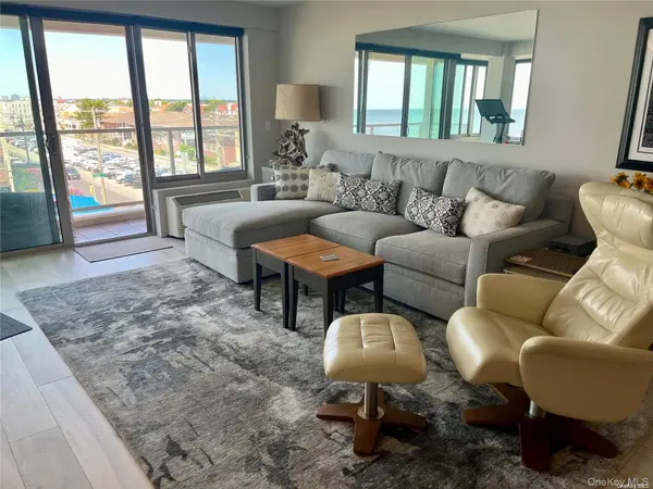 170 W Broadway #5H, Long Beach, NY 11561