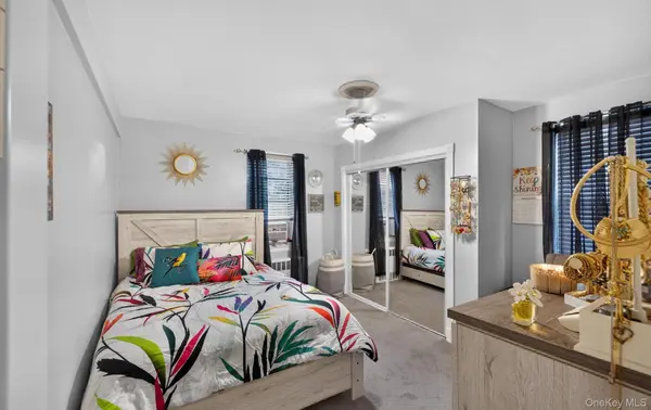 36 Cathedral AVE #4F, Hempstead, NY 11550