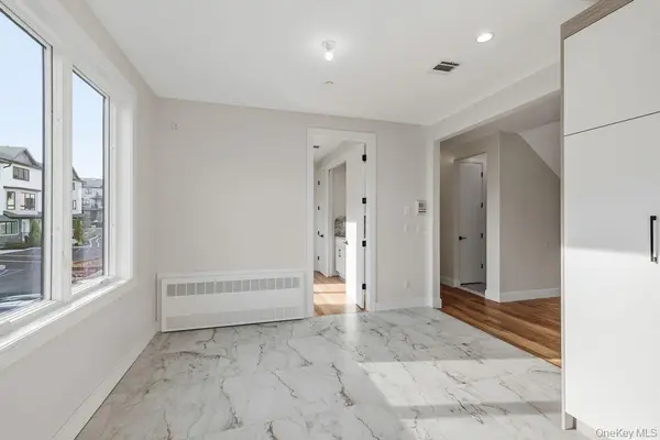 466 W Central AVE #212, Monsey, NY 10977