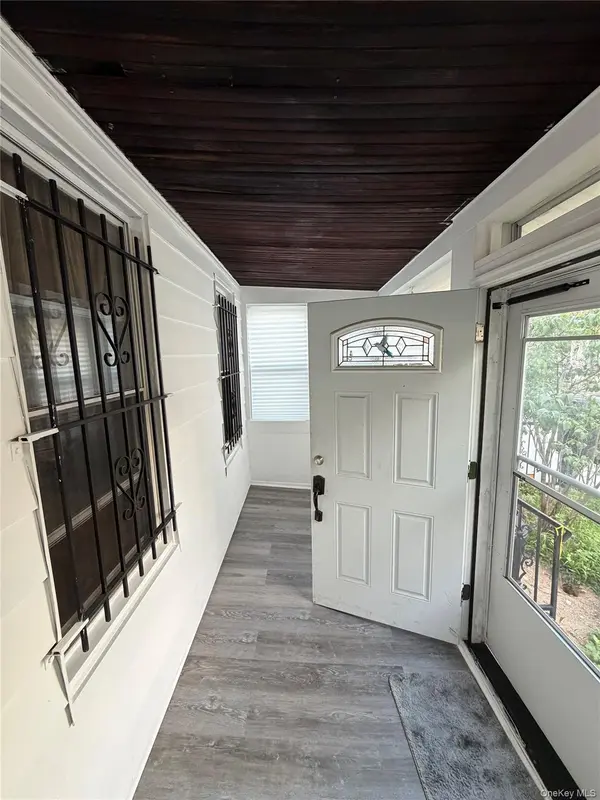 4529 Carpenter AVE, Bronx, NY 10470