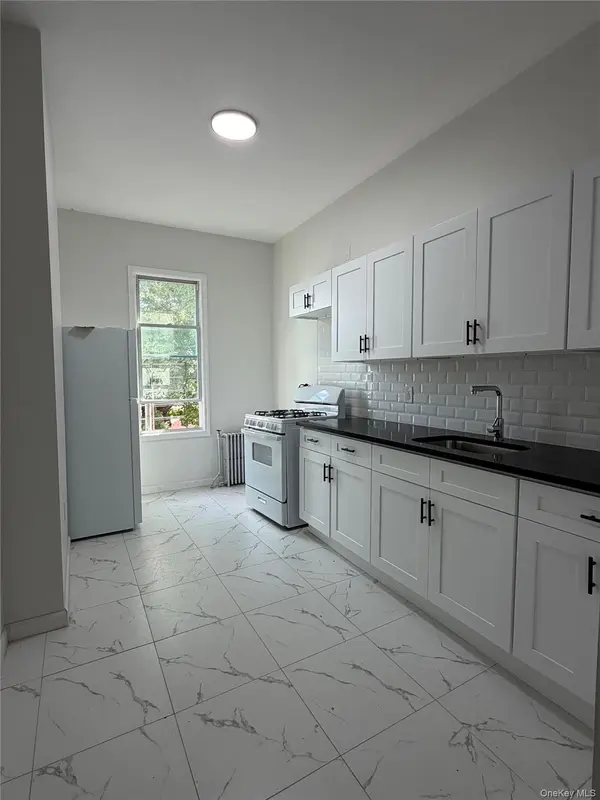 66 Weldon ST, Brooklyn, NY 11208