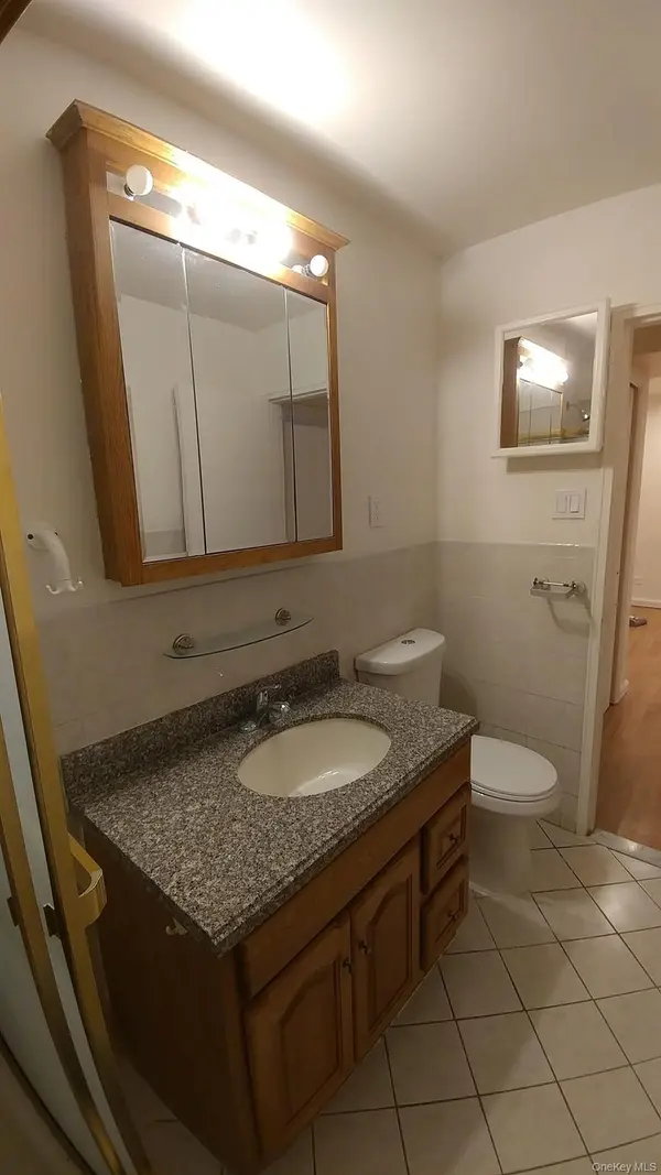 4107 Bowne ST #1A, Flushing, NY 11355