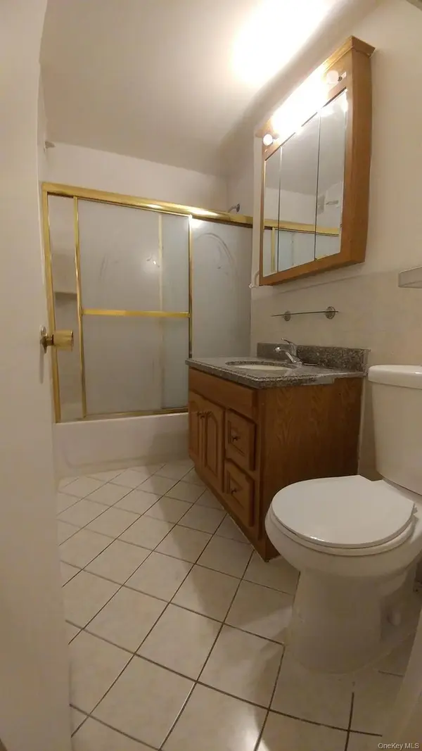 4107 Bowne ST #1A, Flushing, NY 11355