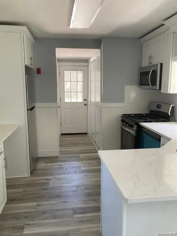 101 48th ST, Lindenhurst, NY 11757
