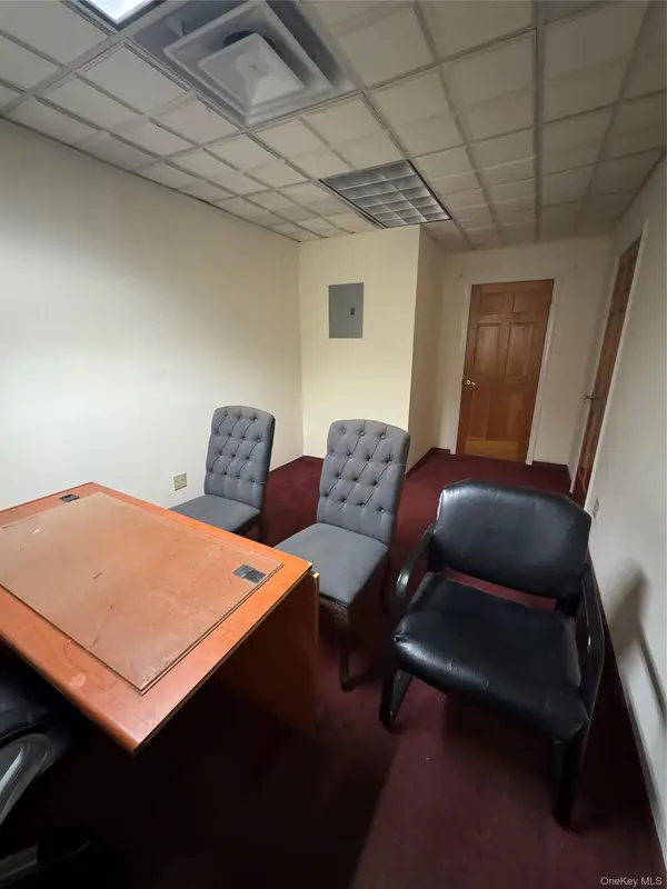 10611 Liberty AVE #2nd Floor, Ozone Park, NY 11417