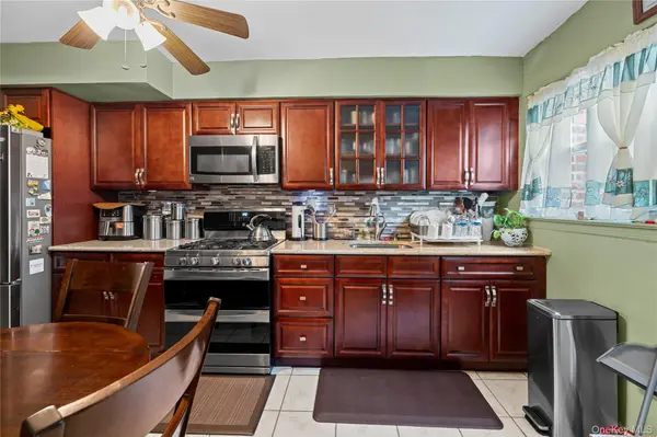 846 E 223rd ST, Bronx, NY 10466