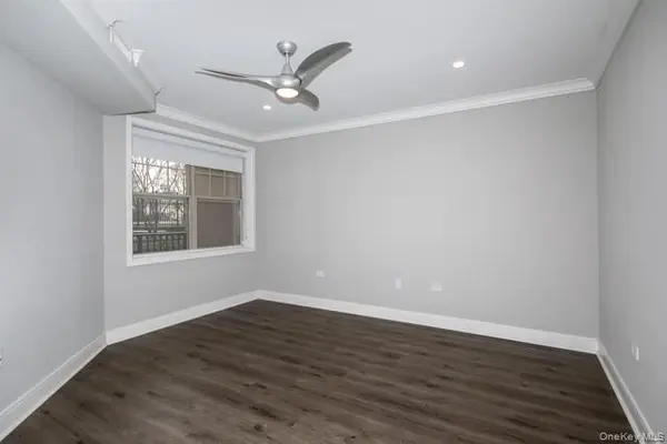1100 Avalon SQ #S1461, Glen Cove, NY 11542