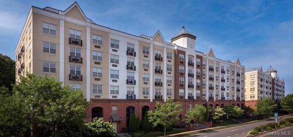 1100 Avalon ST #S1212, Glen Cove, NY 11542