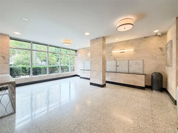 880 Boynton AVE #9L, Bronx, NY 10473