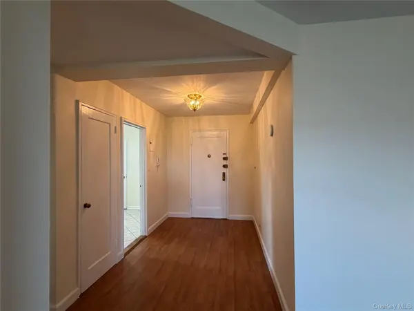 88-10 34 AVE #6A, Jackson Heights, NY 11372