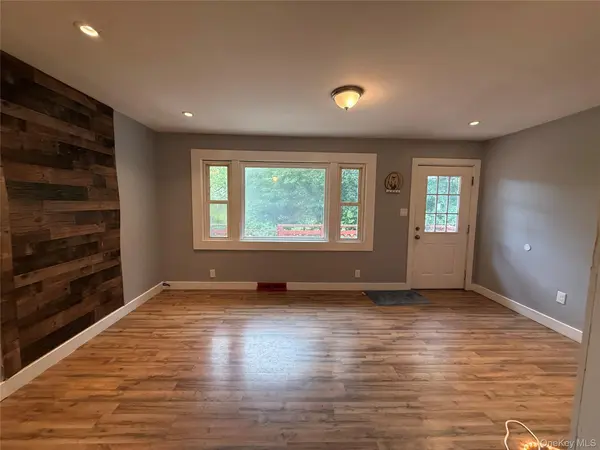 2250 Route 302 #1, Circleville, NY 10919