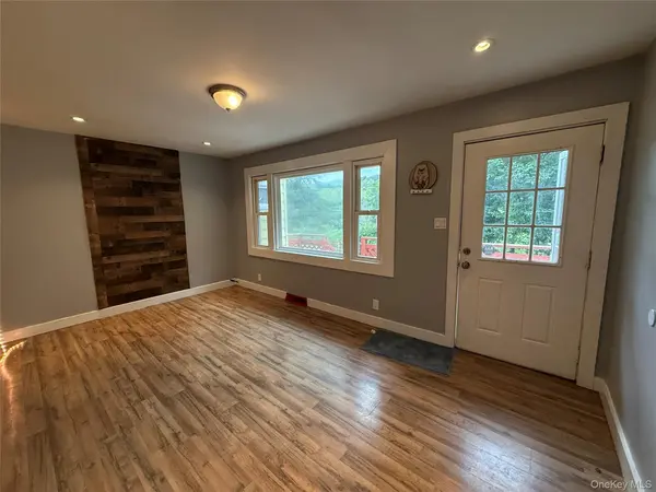 2250 Route 302 #1, Circleville, NY 10919