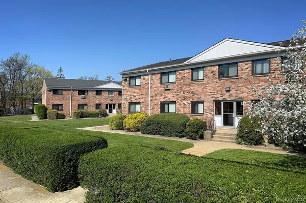 405 East Main ST #405-04, Bay Shore, NY 11706
