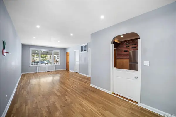 4225 Wilder AVE, Bronx, NY 10466