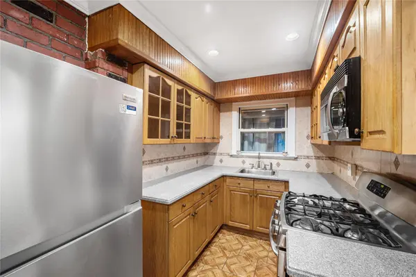 4225 Wilder AVE, Bronx, NY 10466