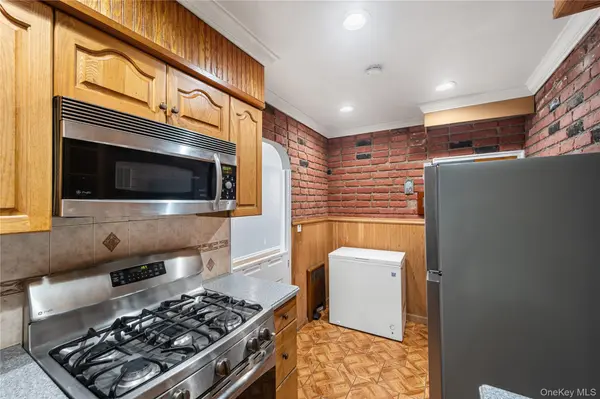 4225 Wilder AVE, Bronx, NY 10466